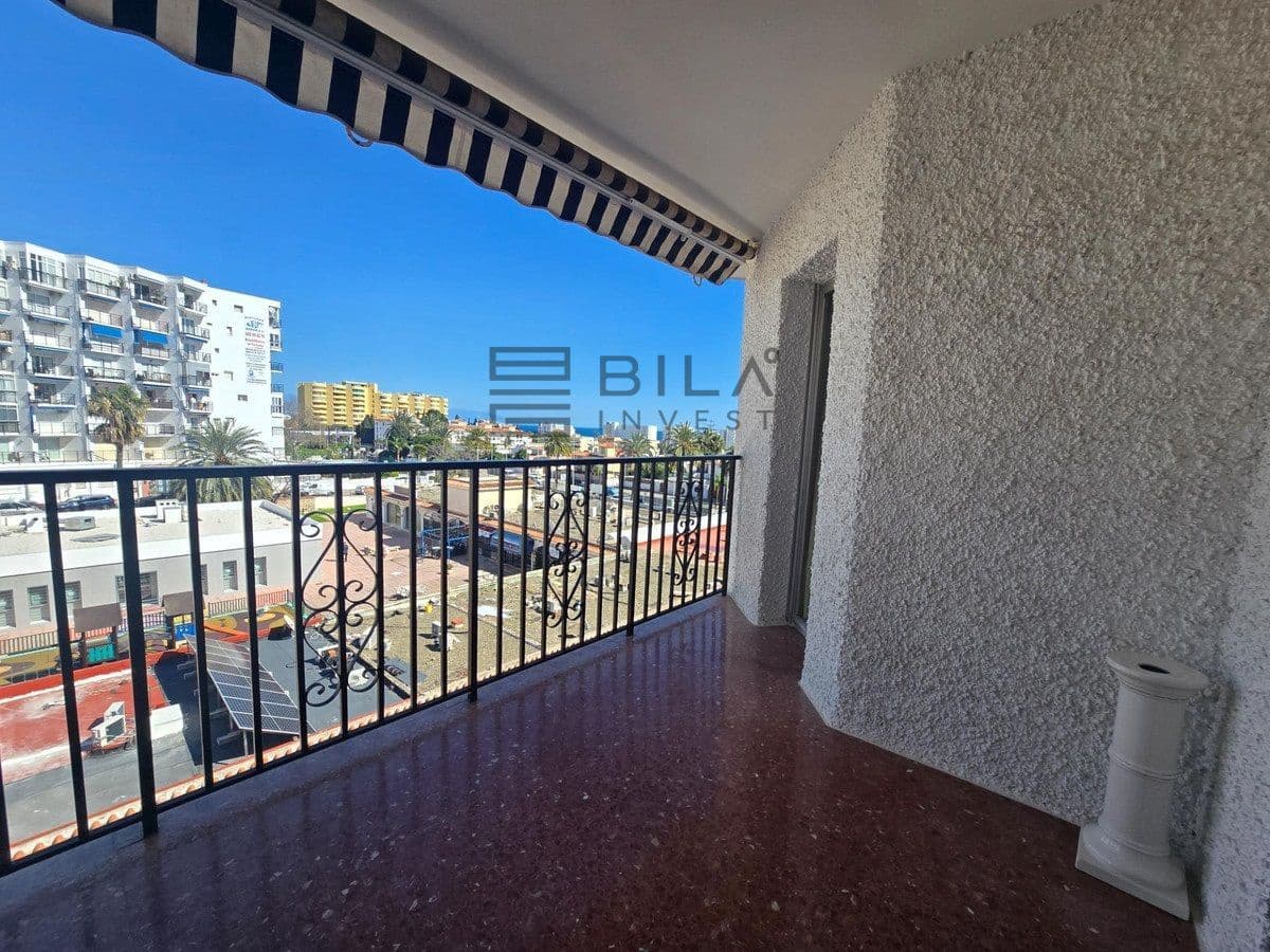 2 soverom Leilighet til salgs i Benalmadena Costa med svømmebasseng garasje - € 290 000 (Ref: 9893295)