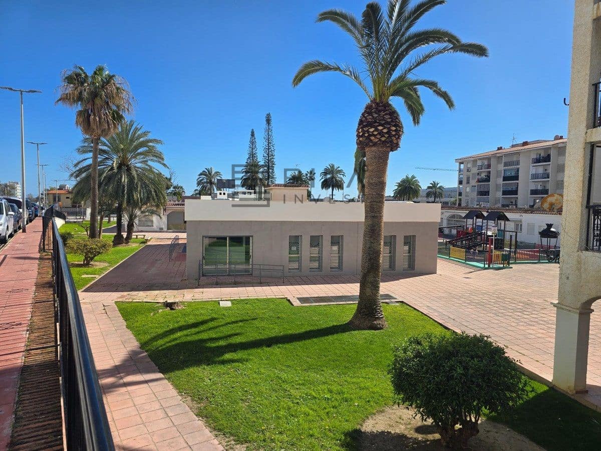 2 soverom Leilighet til salgs i Benalmadena Costa med svømmebasseng garasje - € 290 000 (Ref: 9893295)