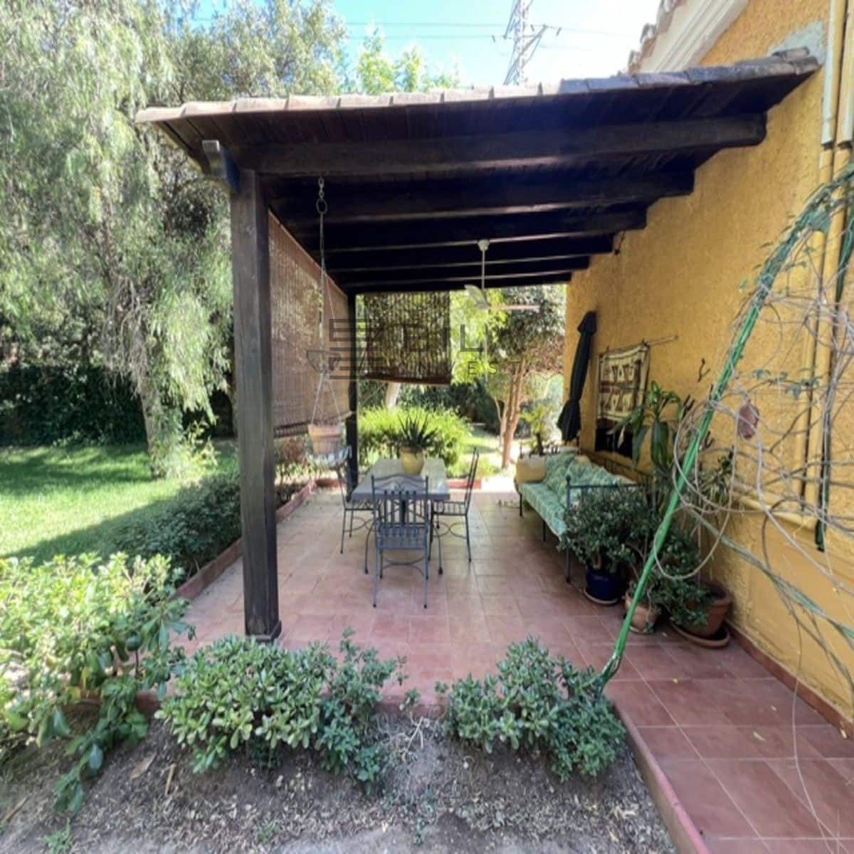 3 sypialnia Willa na sprzedaż w El Rosario z basenem garażem - 995 000 € (Ref: 9893296)