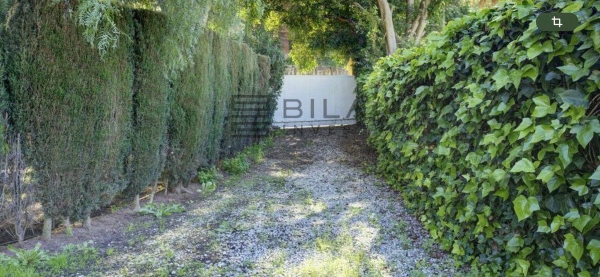 3 sypialnia Willa na sprzedaż w El Rosario z basenem garażem - 995 000 € (Ref: 9893296)