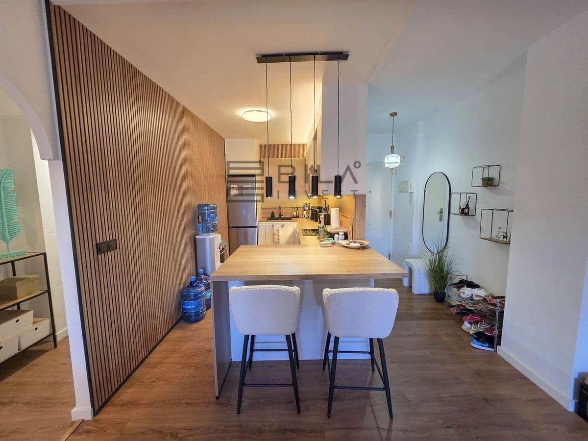 2 soveværelse Lejlighed til salg i La Reserva med swimmingpool garage - € 359.000 (Ref: 9895201)