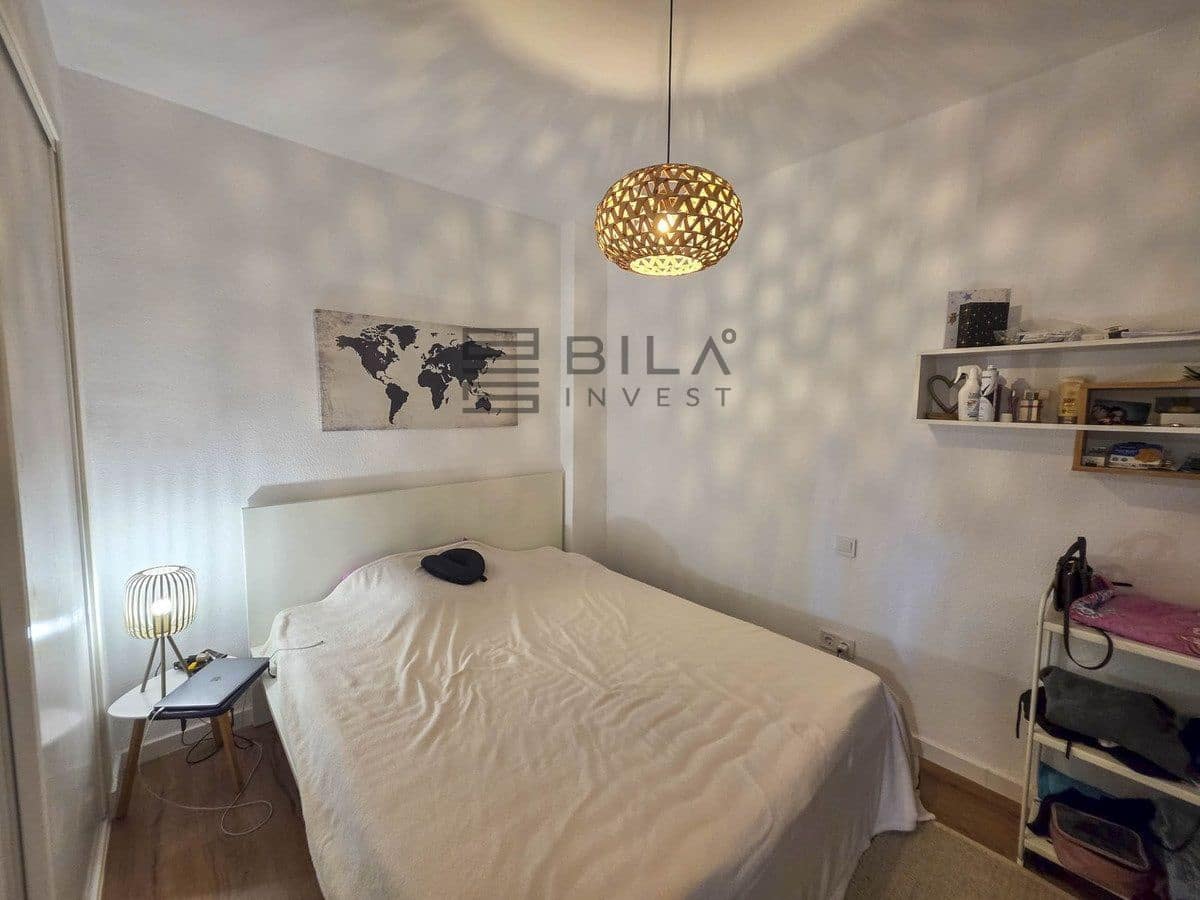2 soveværelse Lejlighed til salg i La Reserva med swimmingpool garage - € 359.000 (Ref: 9895201)