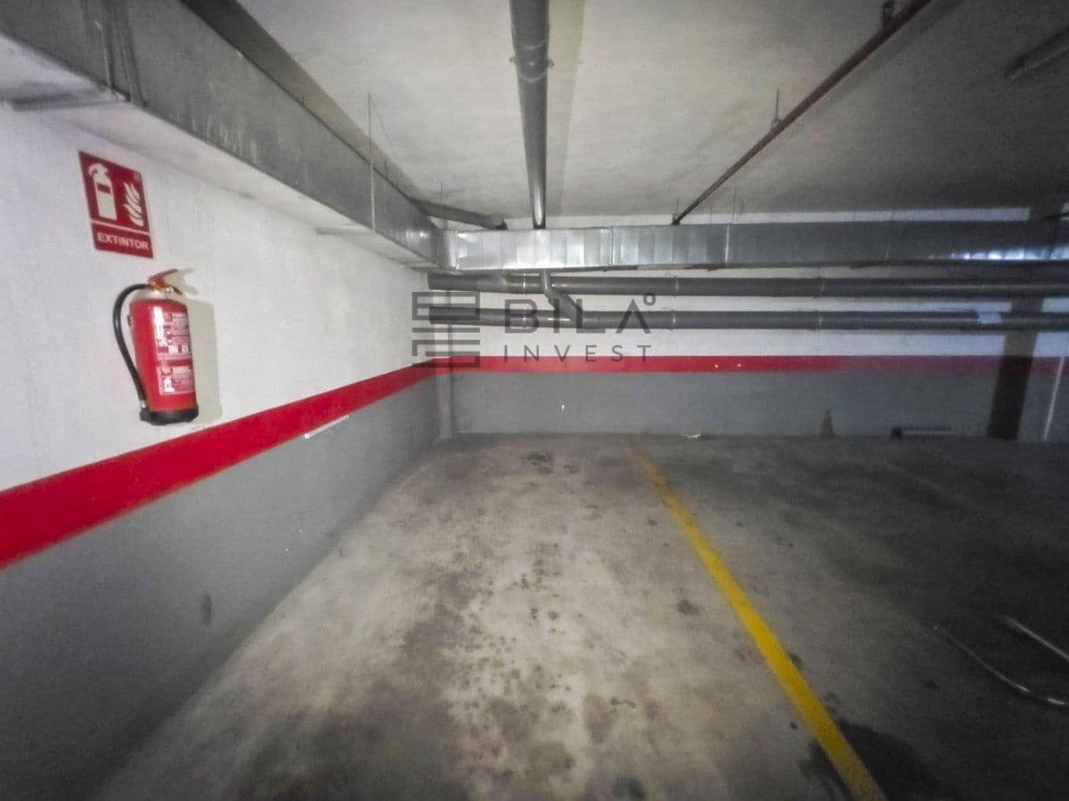 2 soveværelse Lejlighed til salg i La Reserva med swimmingpool garage - € 359.000 (Ref: 9895201)