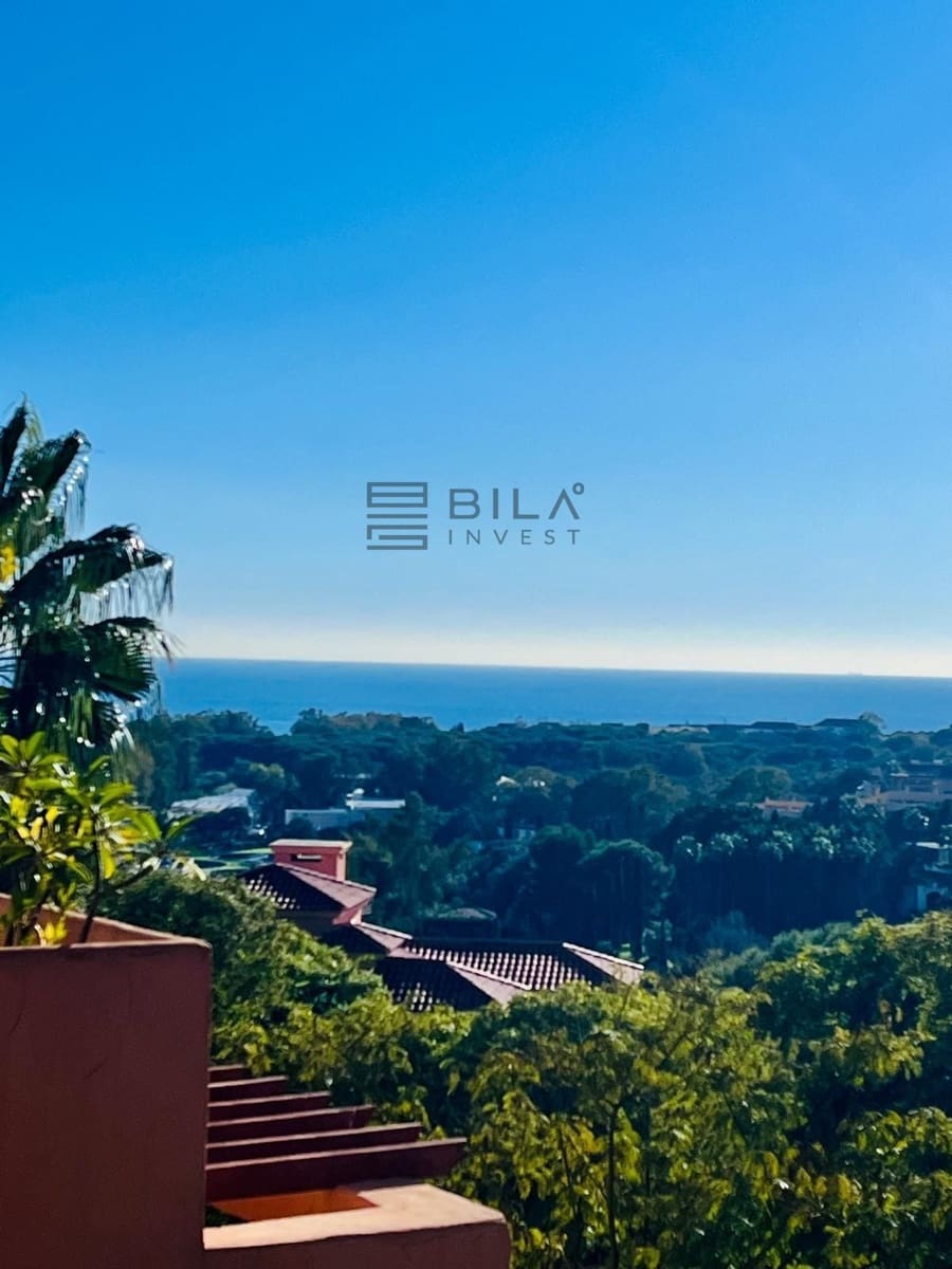 Ático de 2 habitaciones en Elviria en venta - 440.000 € (Ref: 9895203)