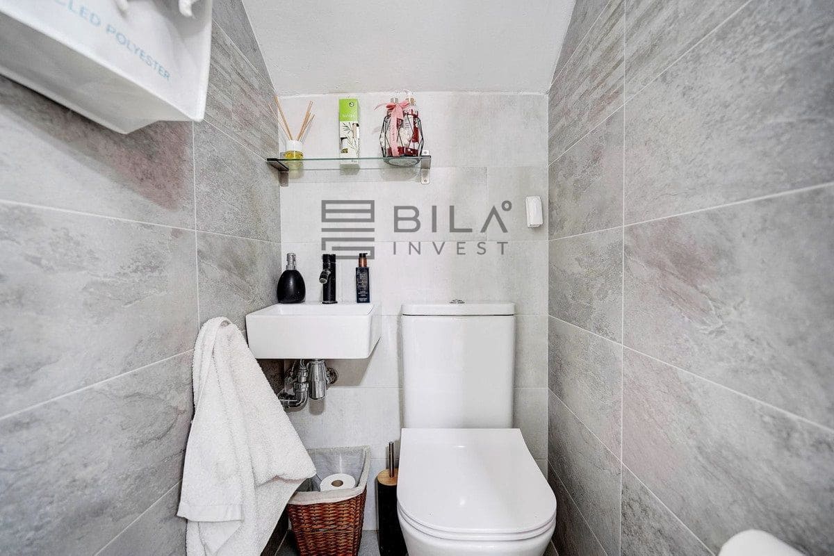 3 bedroom Townhouse for sale in La Reserva with pool garage - € 399,995 (Ref: 9895204)
