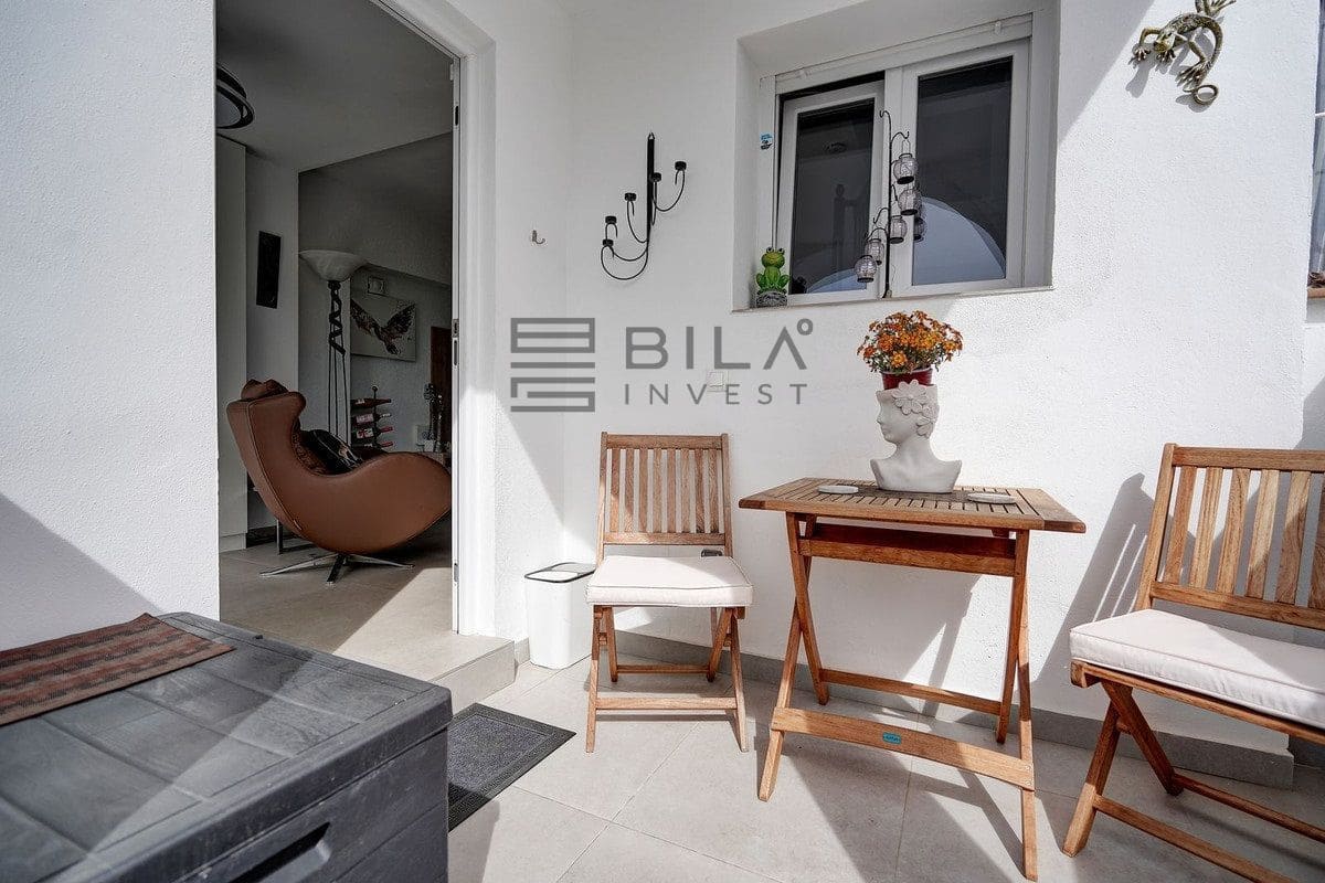 3 bedroom Townhouse for sale in La Reserva with pool garage - € 399,995 (Ref: 9895204)