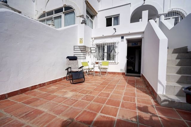 3 bedroom Townhouse for sale in La Reserva, Marbella with pool garage - € 399,995 (Ref: 9895204)