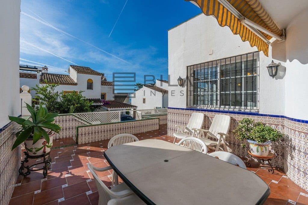 3 bedroom Townhouse for sale in Costabella with pool - € 710,000 (Ref: 9895206)