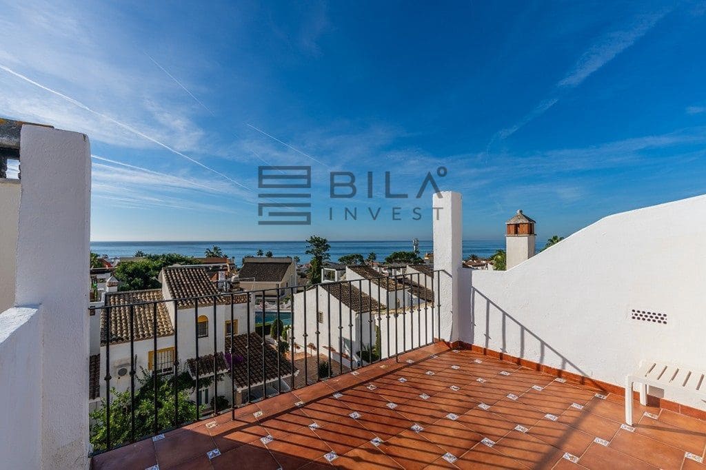 3 bedroom Townhouse for sale in Costabella with pool - € 710,000 (Ref: 9895206)