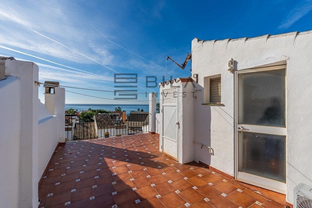 3 bedroom Townhouse for sale in Costabella with pool - € 710,000 (Ref: 9895206)