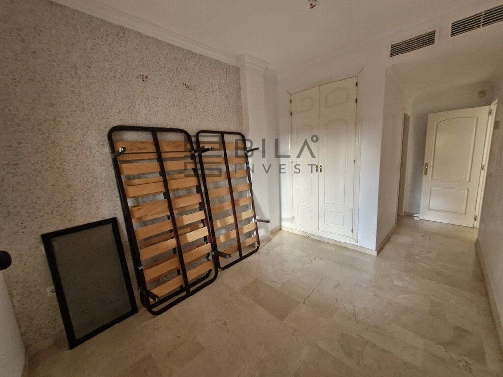 2 slaapkamer Flat te koop in Elviria met zwembad - € 335.000 (Ref: 9895207)