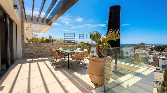 3 bedroom Penthouse for sale in Artola, Marbella - € 1,199,000 (Ref: 9895209)