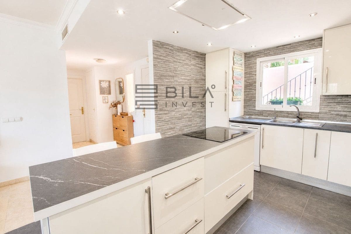 3 quarto Casa em Banda para venda em Mijas Golf com piscina garagem - 415 000 € (Ref: 9895213)