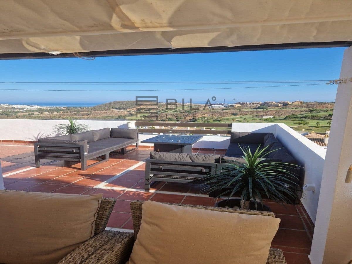 2 bedroom Penthouse for sale in La Cala de Mijas with pool - € 349,000 (Ref: 9895214)