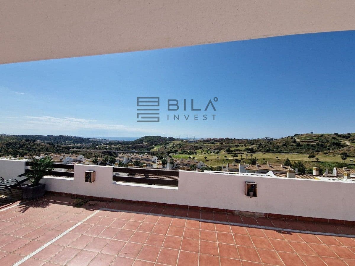 2 bedroom Penthouse for sale in La Cala de Mijas with pool - € 349,000 (Ref: 9895214)