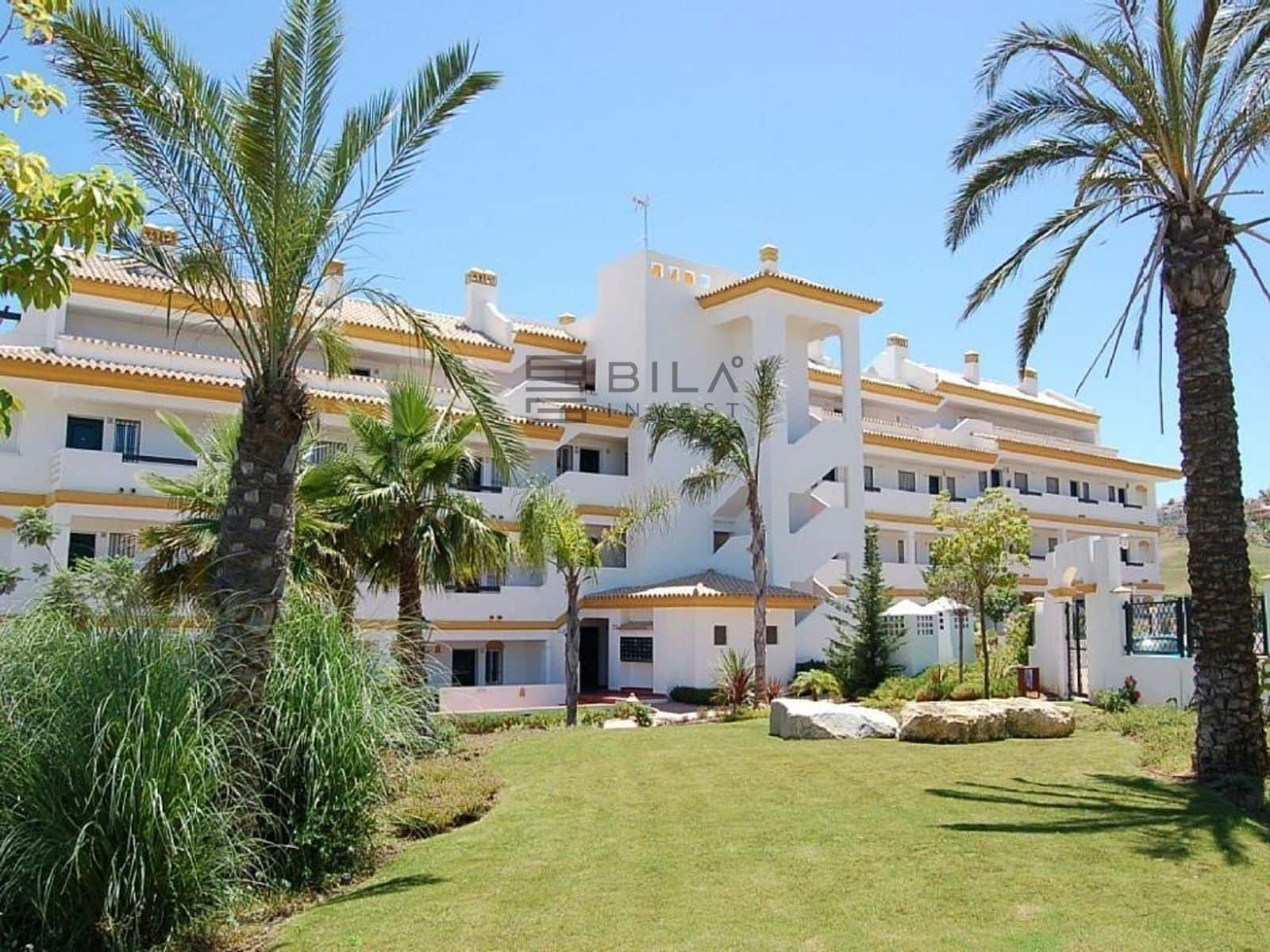 2 bedroom Penthouse for sale in La Cala de Mijas with pool - € 349,000 (Ref: 9895214)