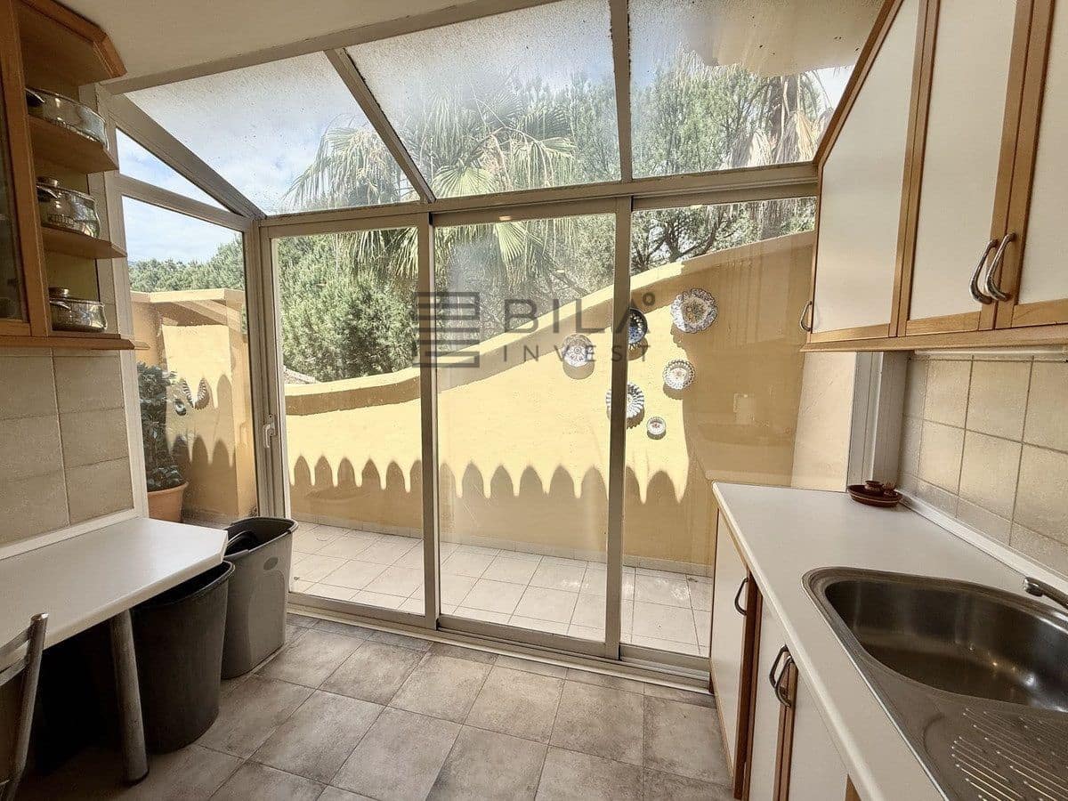 3 bedroom Penthouse for sale in Rio Real with pool - € 749,000 (Ref: 9895215)