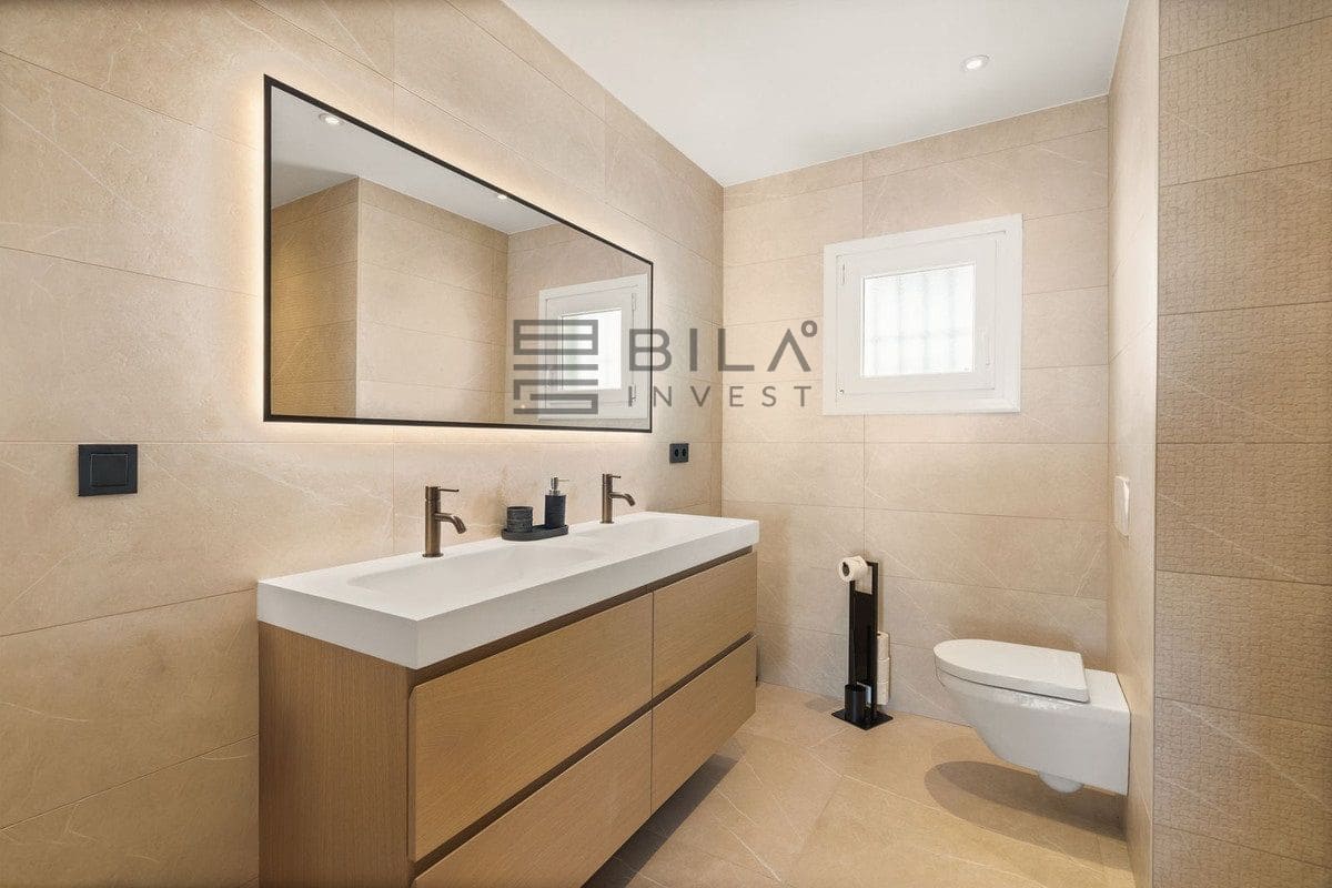 3 sovrum Hus till salu i Marbella med pool garage - 1 180 000 € (Ref: 9895296)