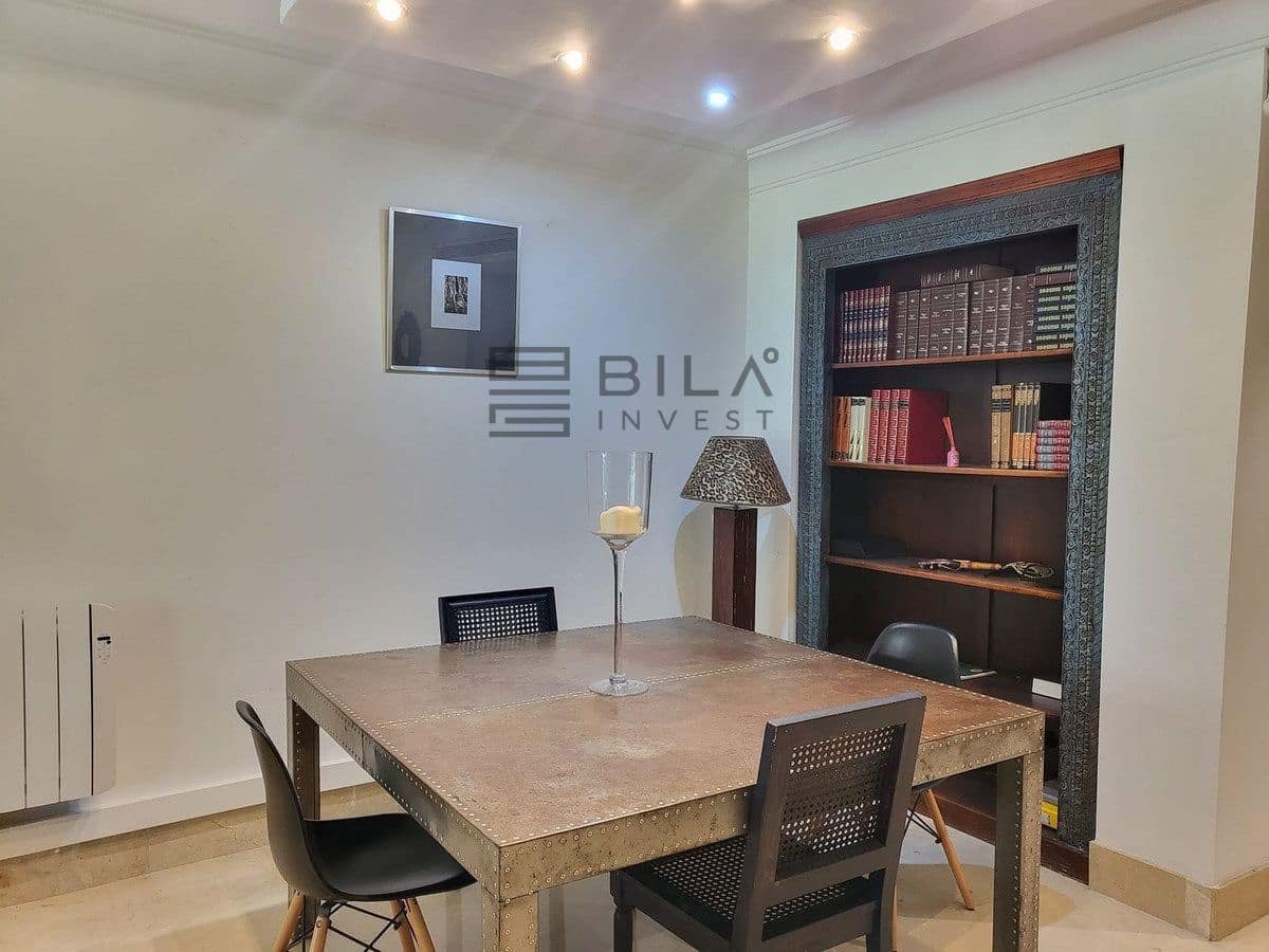 3 bedroom Flat for sale in Rio Real with pool garage - € 750,000 (Ref: 9895297)