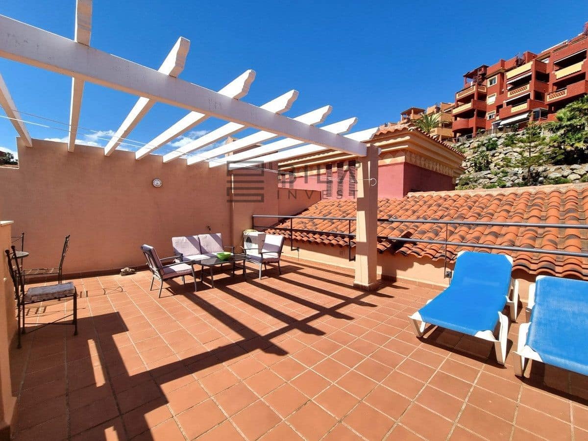2 soveværelse Penthouse til salg i La Reserva med swimmingpool - € 359.000 (Ref: 9895298)