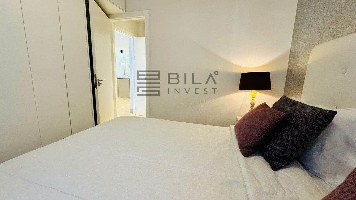 2 sovrum Lägenhet till salu i Elviria med pool garage - 890 000 € (Ref: 9895299)