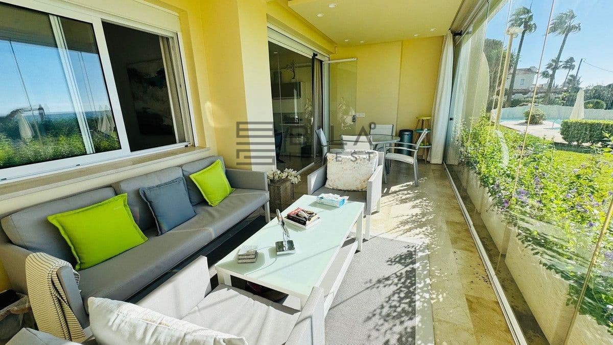 2 sovrum Lägenhet till salu i Elviria med pool garage - 890 000 € (Ref: 9895299)