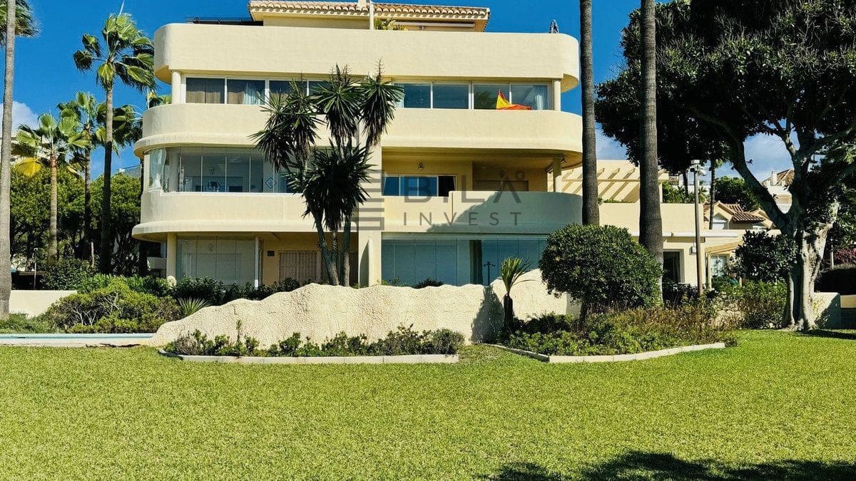 2 sovrum Lägenhet till salu i Elviria med pool garage - 890 000 € (Ref: 9895299)