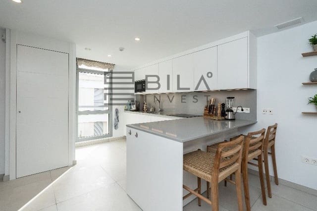 3 chambre Penthouse à vendre à Elviria, Marbella avec piscine - 1 495 000 € (Ref: 9895300)