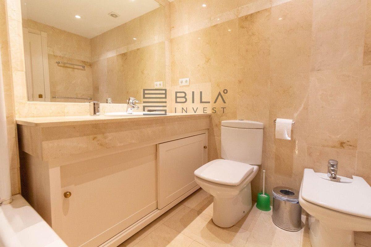 3 slaapkamer Flat te koop in Elviria met zwembad garage - € 675.000 (Ref: 9895301)