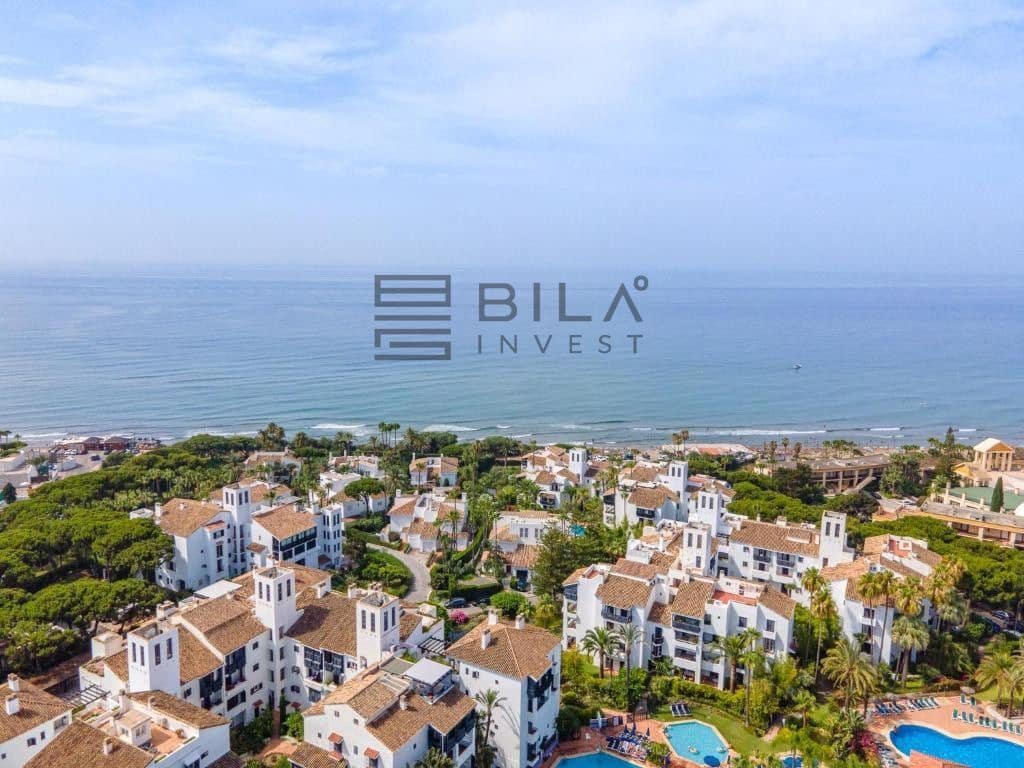 2 slaapkamer Flat te koop in Elviria met zwembad garage - € 499.000 (Ref: 9895302)