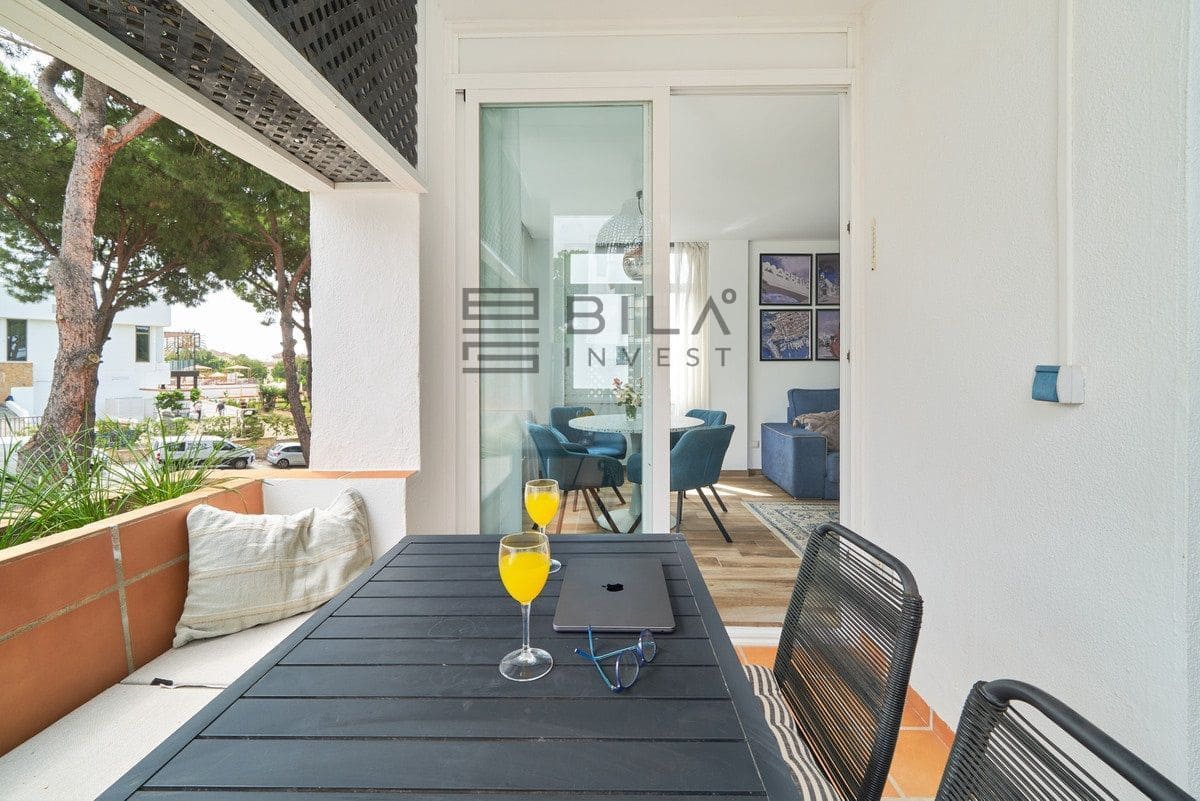 2 slaapkamer Flat te koop in Elviria met zwembad garage - € 499.000 (Ref: 9895302)