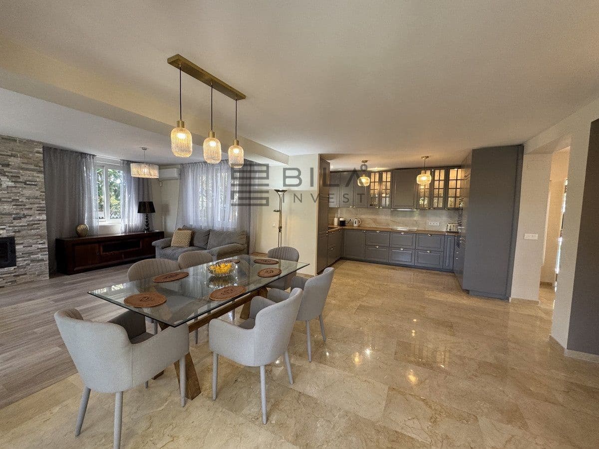 4 chambre Villa/Maison à vendre à Elviria avec piscine garage - 1 199 000 € (Ref: 9895303)