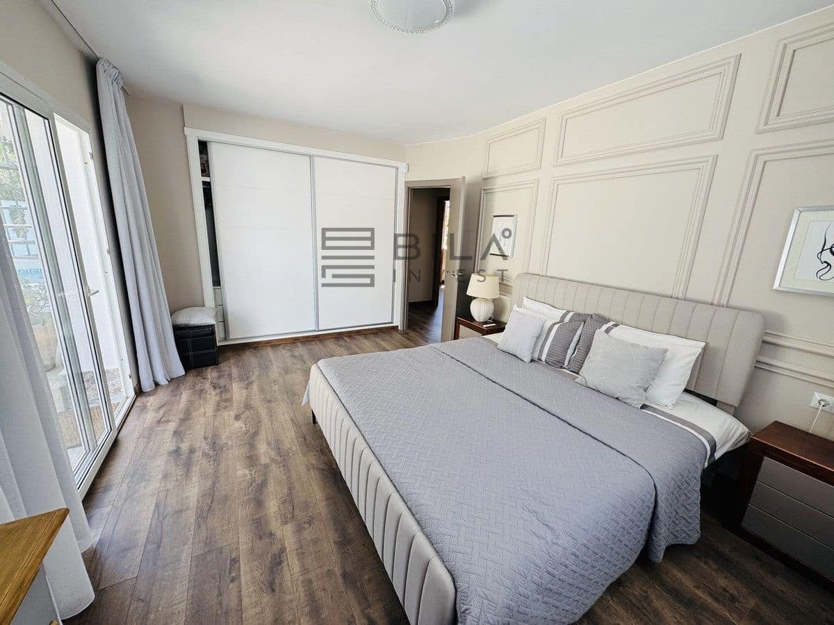4 chambre Villa/Maison à vendre à Elviria avec piscine garage - 1 199 000 € (Ref: 9895303)
