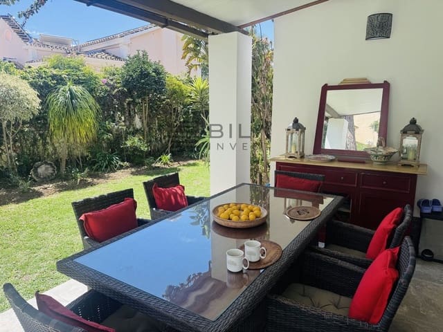 4 chambre Villa/Maison à vendre à Elviria, Marbella avec piscine garage - 1 199 000 € (Ref: 9895303)