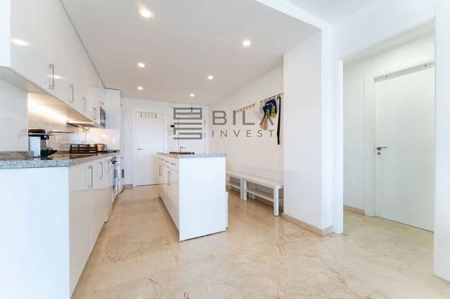 3 chambre Appartement à vendre à Zona Puerto Deportivo, Fuengirola - 799 000 € (Ref: 9895648)