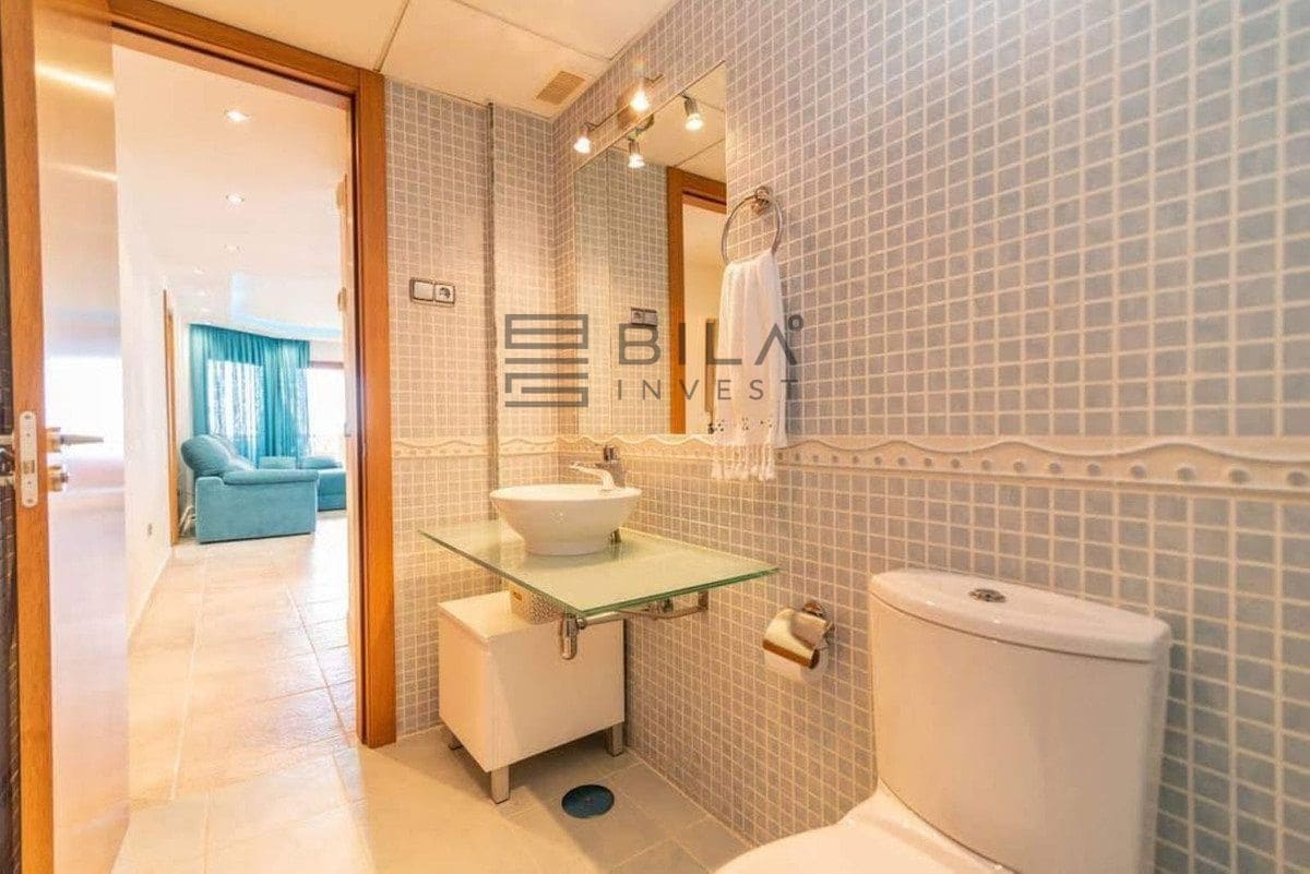 3 soveværelse Penthouse til salg i Fuengirola med swimmingpool - € 535.000 (Ref: 9895649)