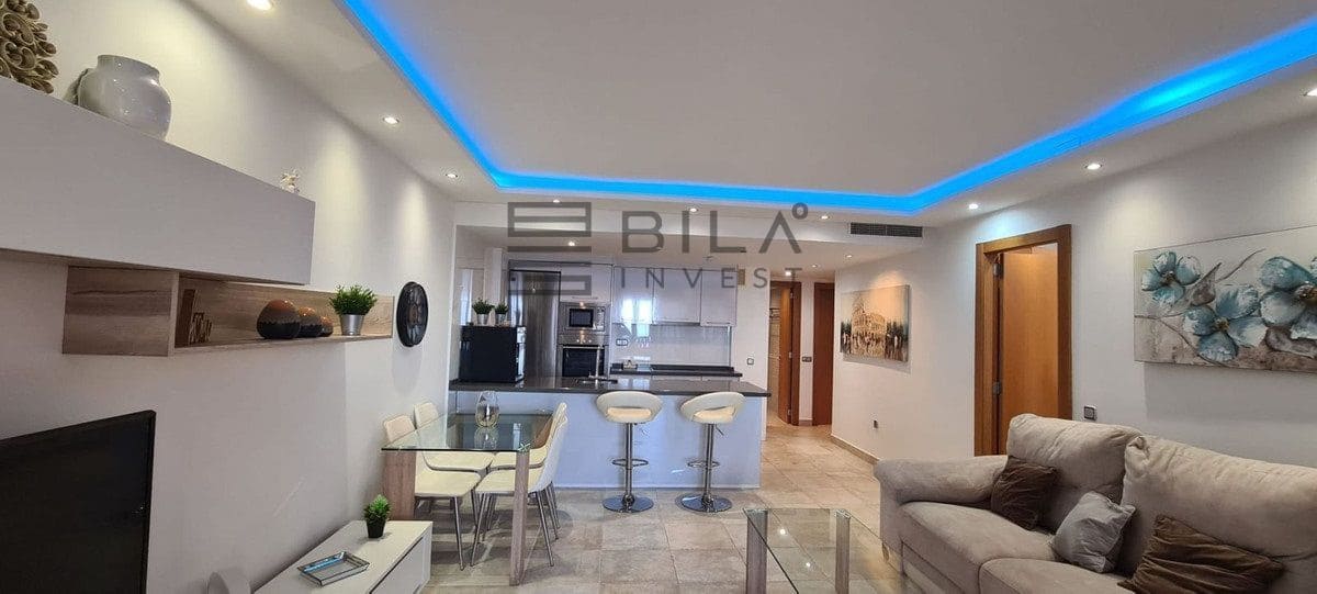 3 soveværelse Penthouse til salg i Fuengirola med swimmingpool - € 535.000 (Ref: 9895649)