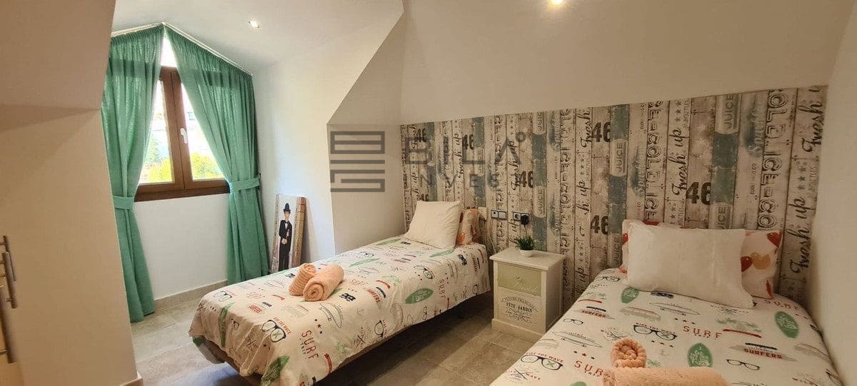 3 soveværelse Penthouse til salg i Fuengirola med swimmingpool - € 535.000 (Ref: 9895649)