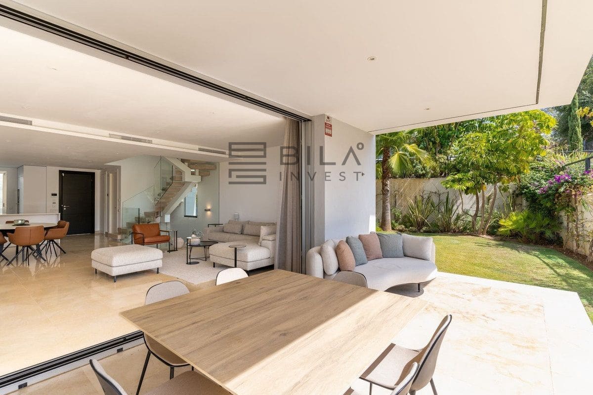 4 camera da letto Casa in vendita in Rio Real con piscina garage - 1.420.000 € (Rif: 9895651)