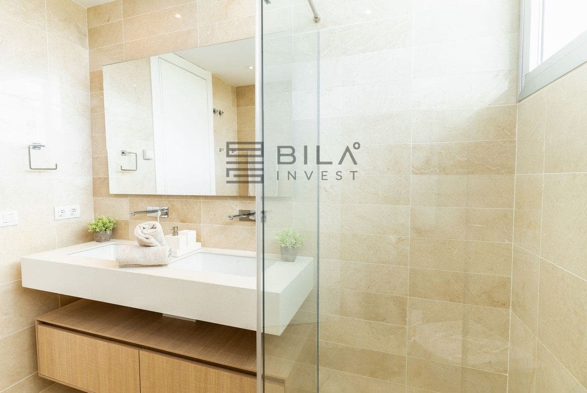 4 camera da letto Casa in vendita in Rio Real con piscina garage - 1.420.000 € (Rif: 9895651)