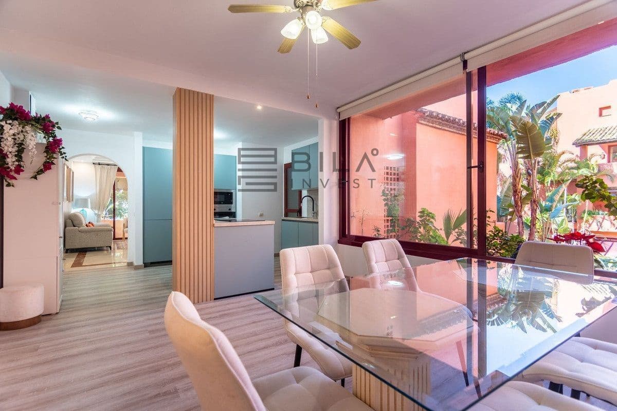 3 Zimmer Wohnung zu verkaufen in Elviria mit Pool - 659.000 € (Ref: 9895652)
