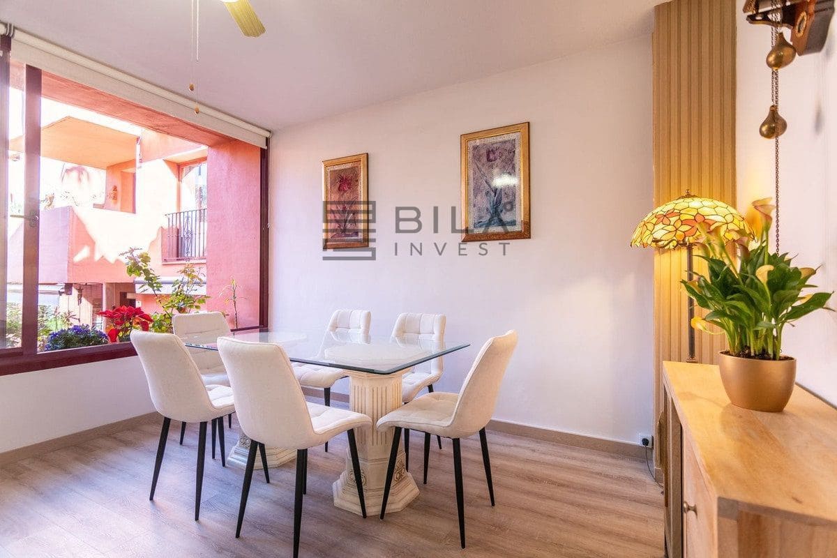 3 Zimmer Wohnung zu verkaufen in Elviria mit Pool - 659.000 € (Ref: 9895652)