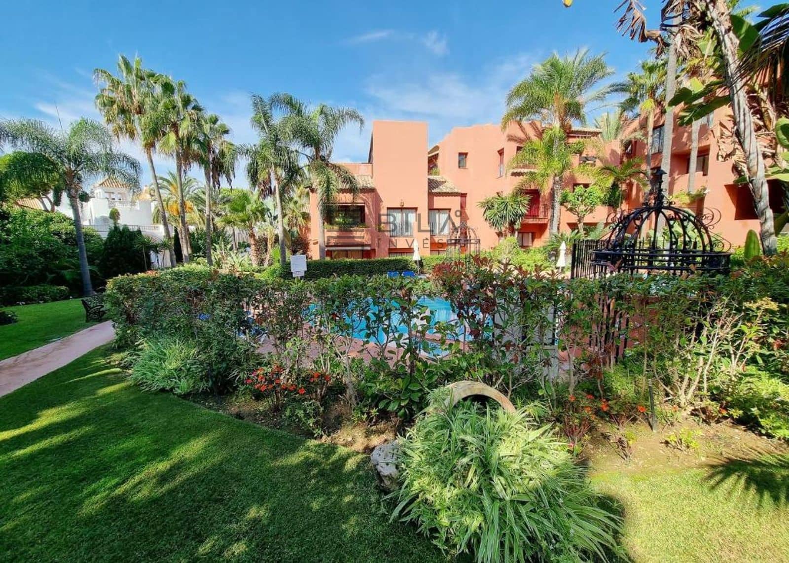 3 Zimmer Wohnung zu verkaufen in Elviria mit Pool - 659.000 € (Ref: 9895652)
