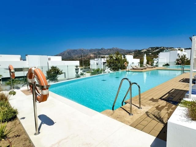 2 soveværelse Lejlighed til salg i Santa Clara, Marbella med swimmingpool garage - € 1.250.000 (Ref: 9895653)