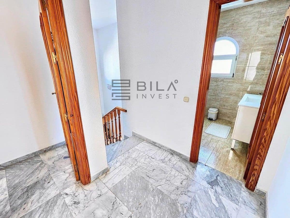 4 quarto Moradia para venda em Benalmadena com piscina garagem - 890 000 € (Ref: 9897470)