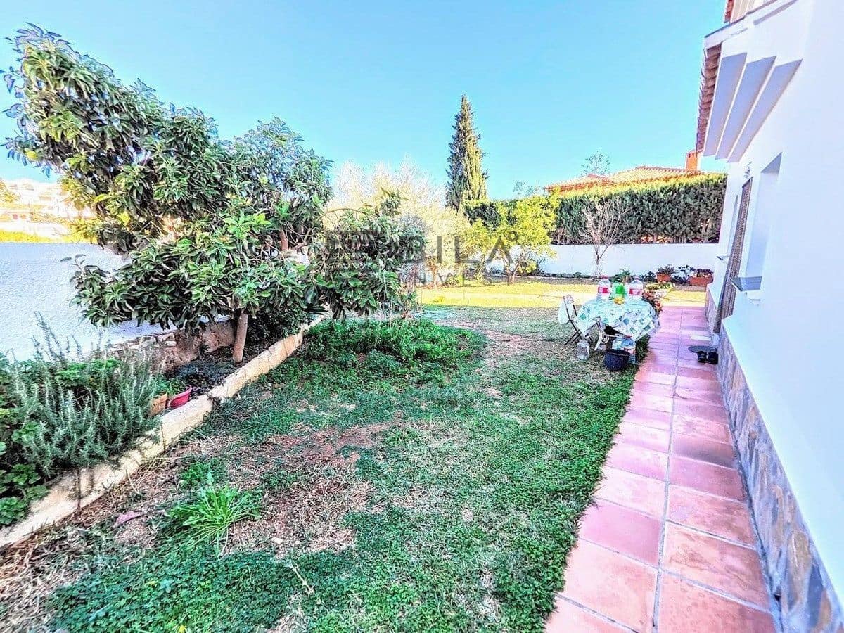 4 quarto Moradia para venda em Benalmadena com piscina garagem - 890 000 € (Ref: 9897470)