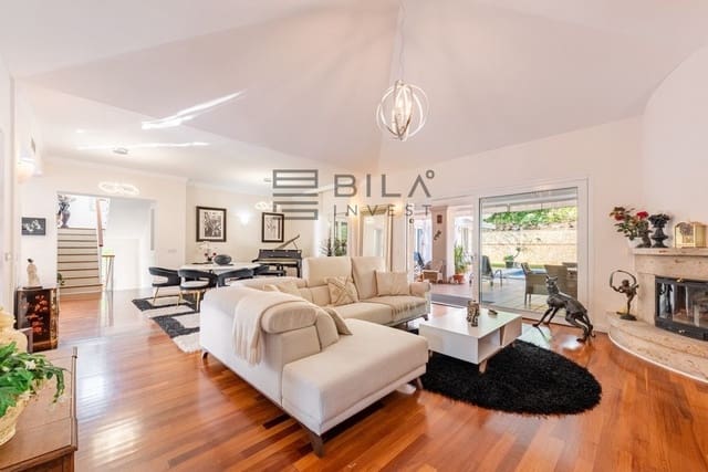 6 bedroom Villa for sale in La Sierrezuela, Mijas - € 1,495,000 (Ref: 9897471)