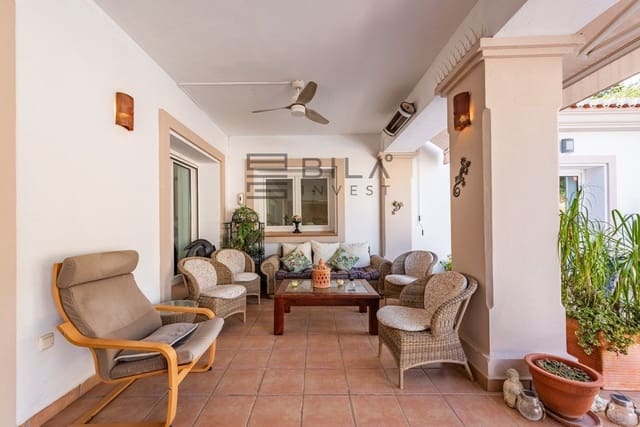 6 bedroom Villa for sale in La Sierrezuela, Mijas - € 1,495,000 (Ref: 9897471)