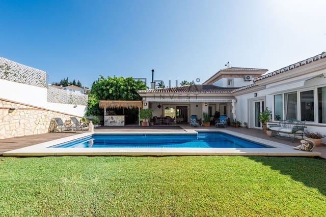 6 bedroom Villa for sale in La Sierrezuela, Mijas - € 1,495,000 (Ref: 9897471)