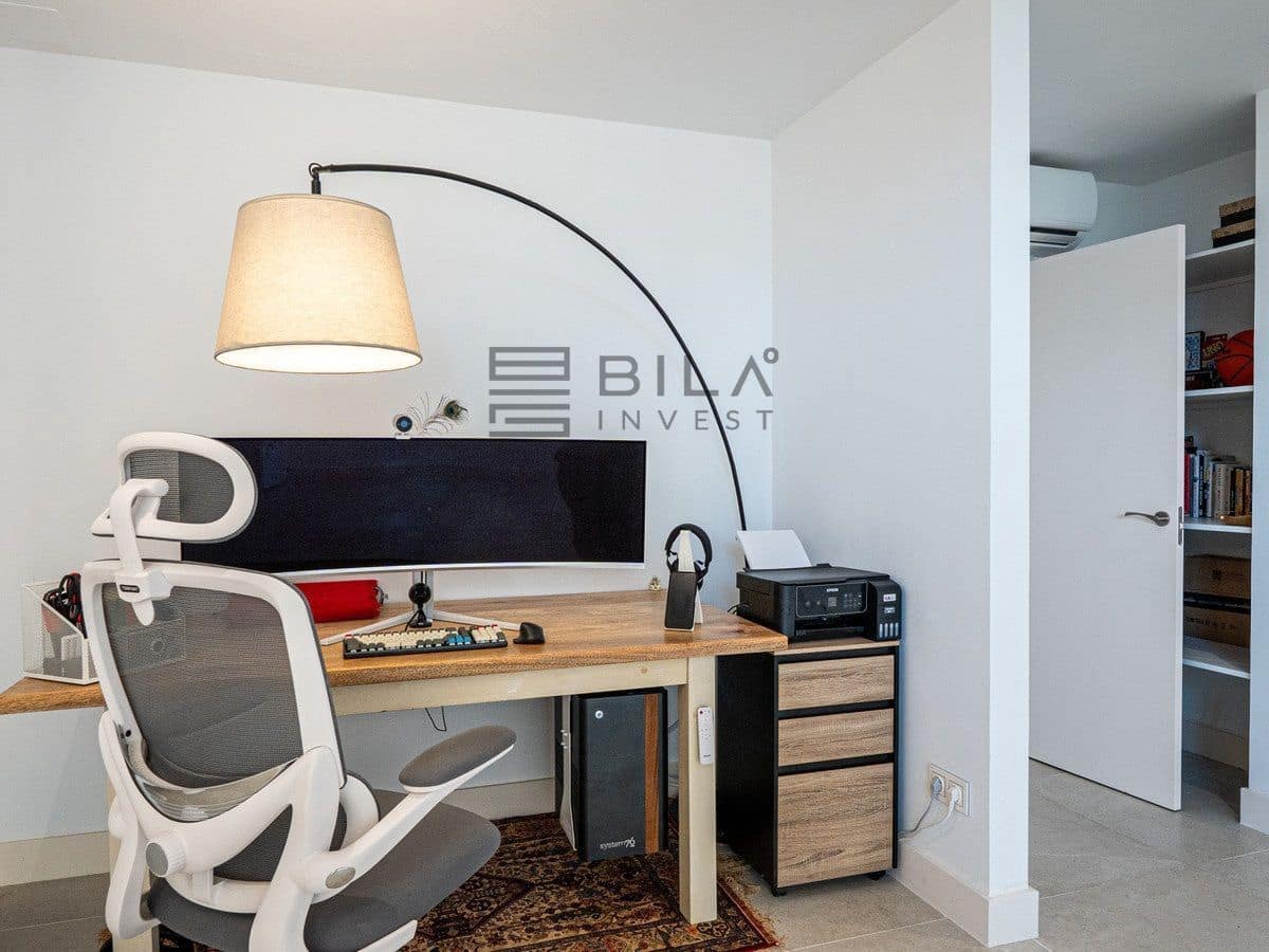 3 bedroom Flat for sale in Artola with pool garage - € 925,000 (Ref: 9897472)